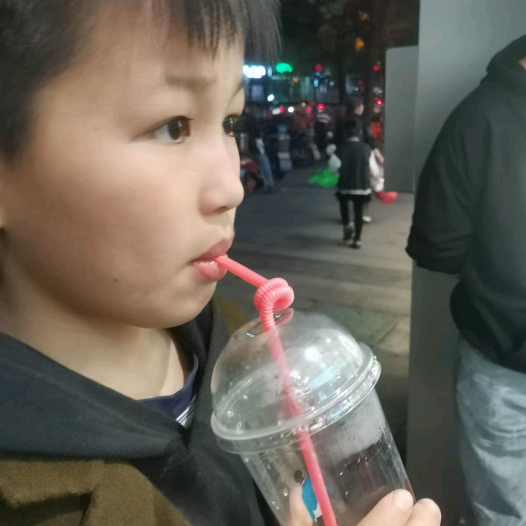 萍呀