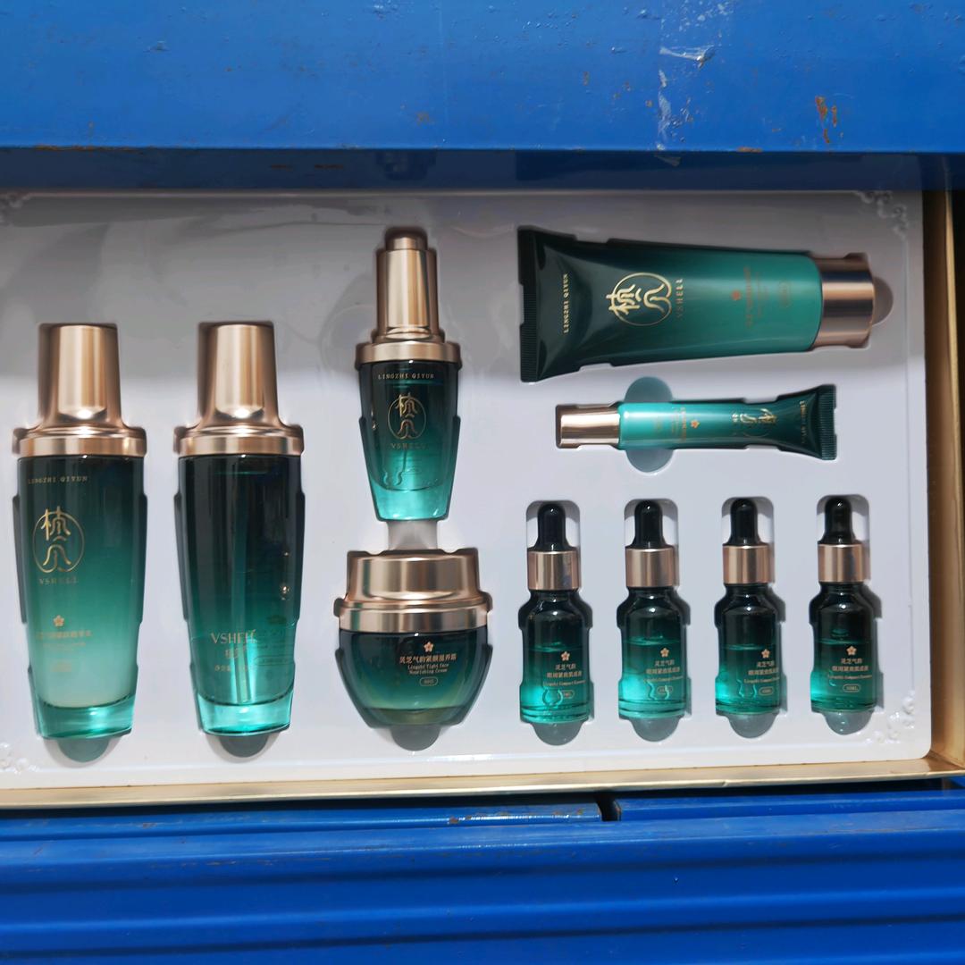 茗茗美妆（必回）