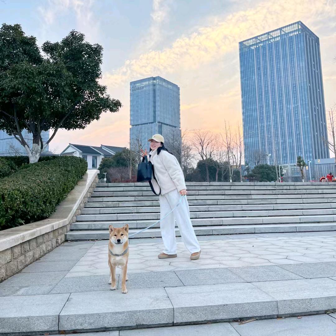 Lucky  👑   付大大