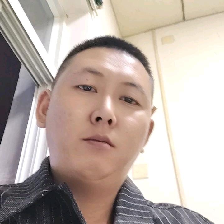 刘(⑉°з°)-♡不住(｢･
