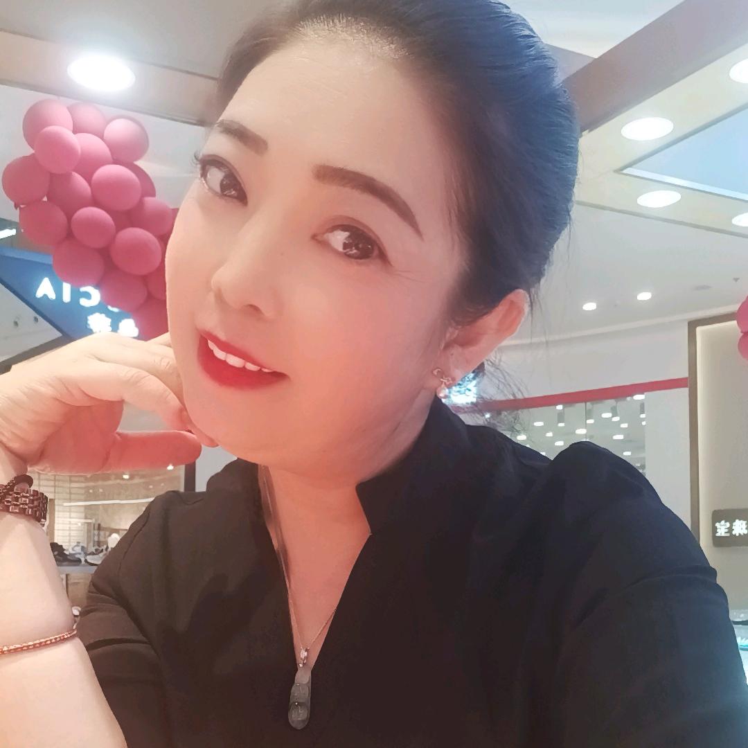 傣族女孩