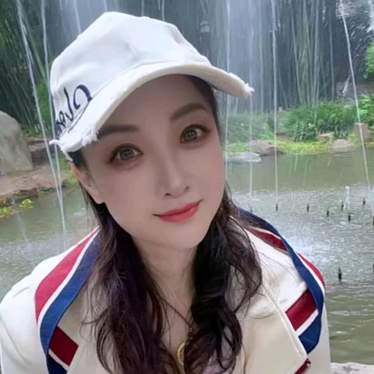 无名……