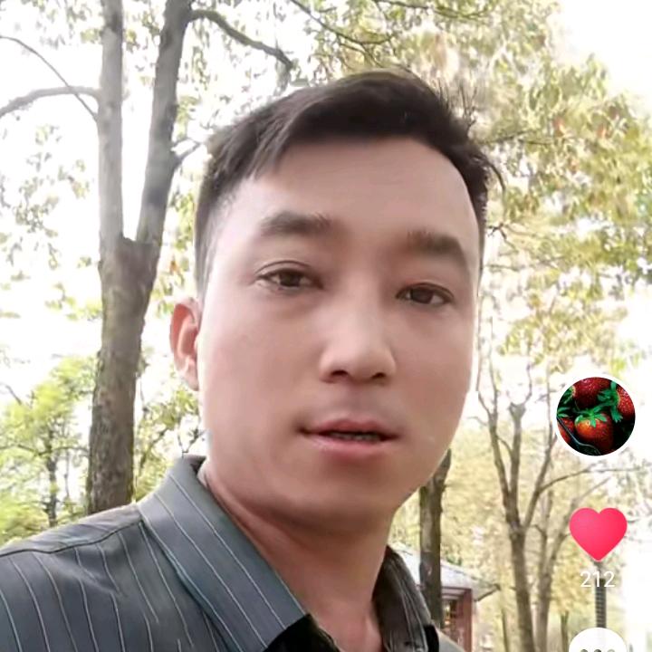 小陈￥