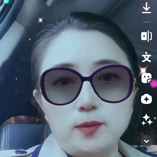 风雨彩虹，铿锵玫瑰