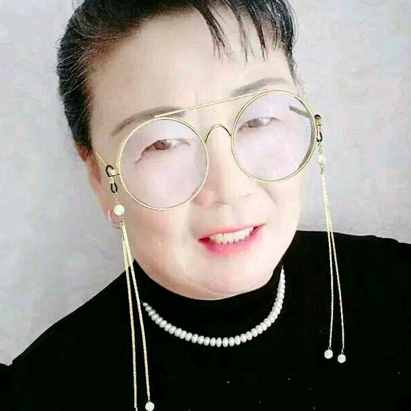 红利来女侠