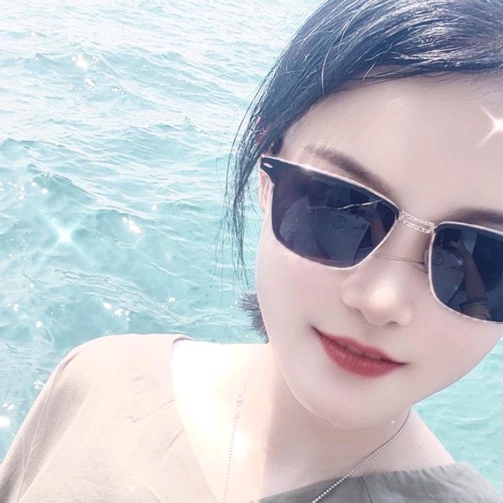 倩倩爱喝茶