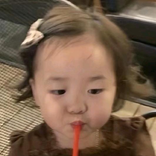玖  玥