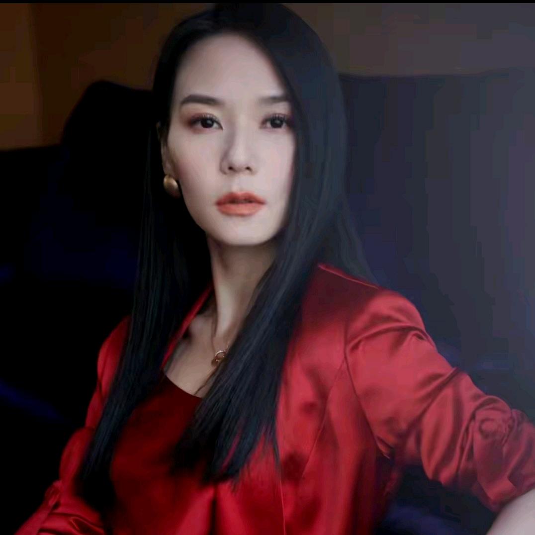 设计师唐琳直播穿搭