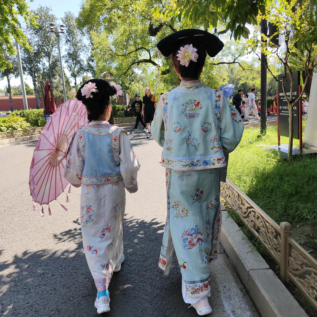 幸运女神(盈)