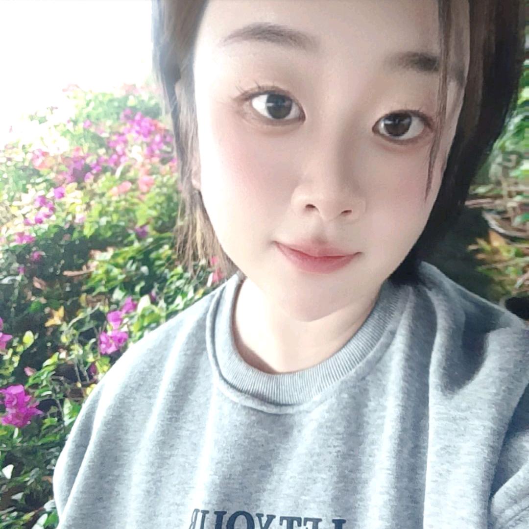 ୧⍤⃝🌻暖心向阳๓๓