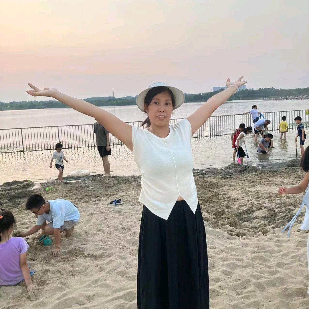 衣婷