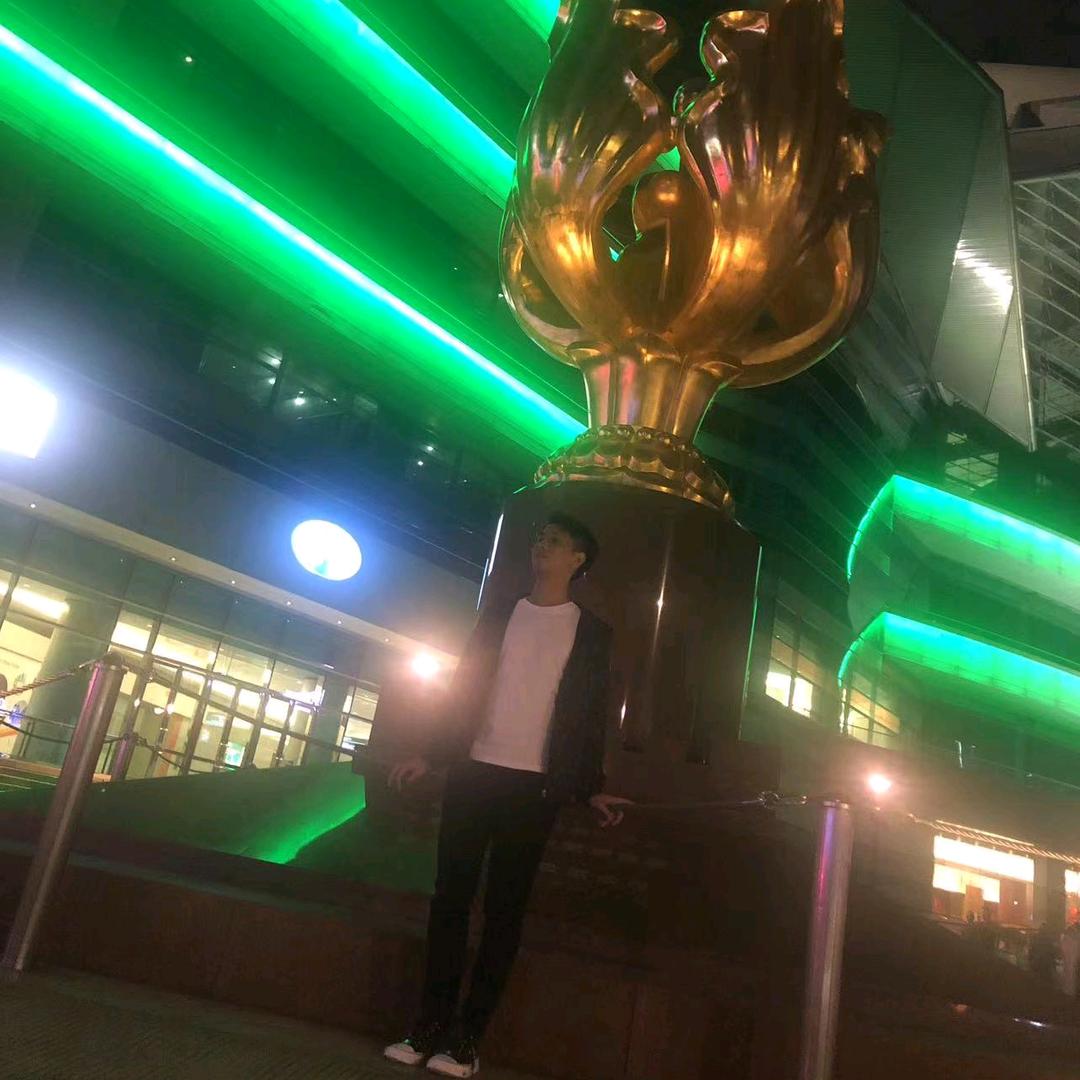 胡杨树