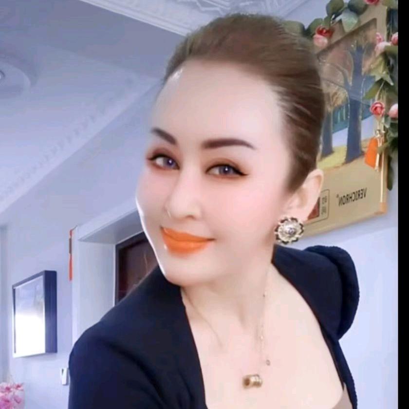 妖娆