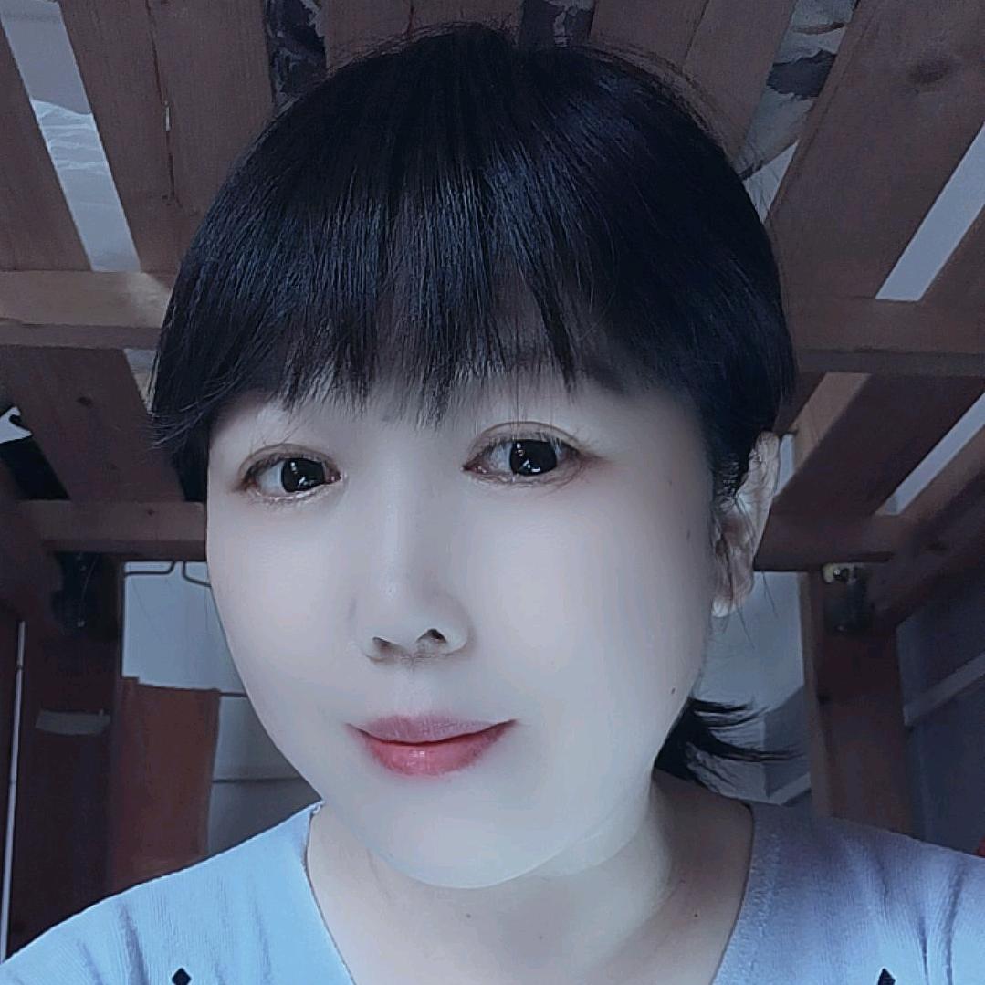 于姐是一个坚强的女人。