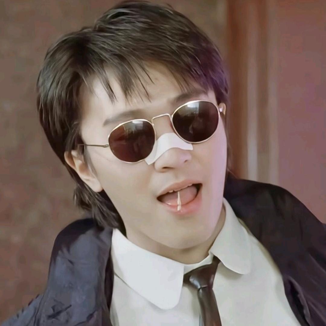 V十六