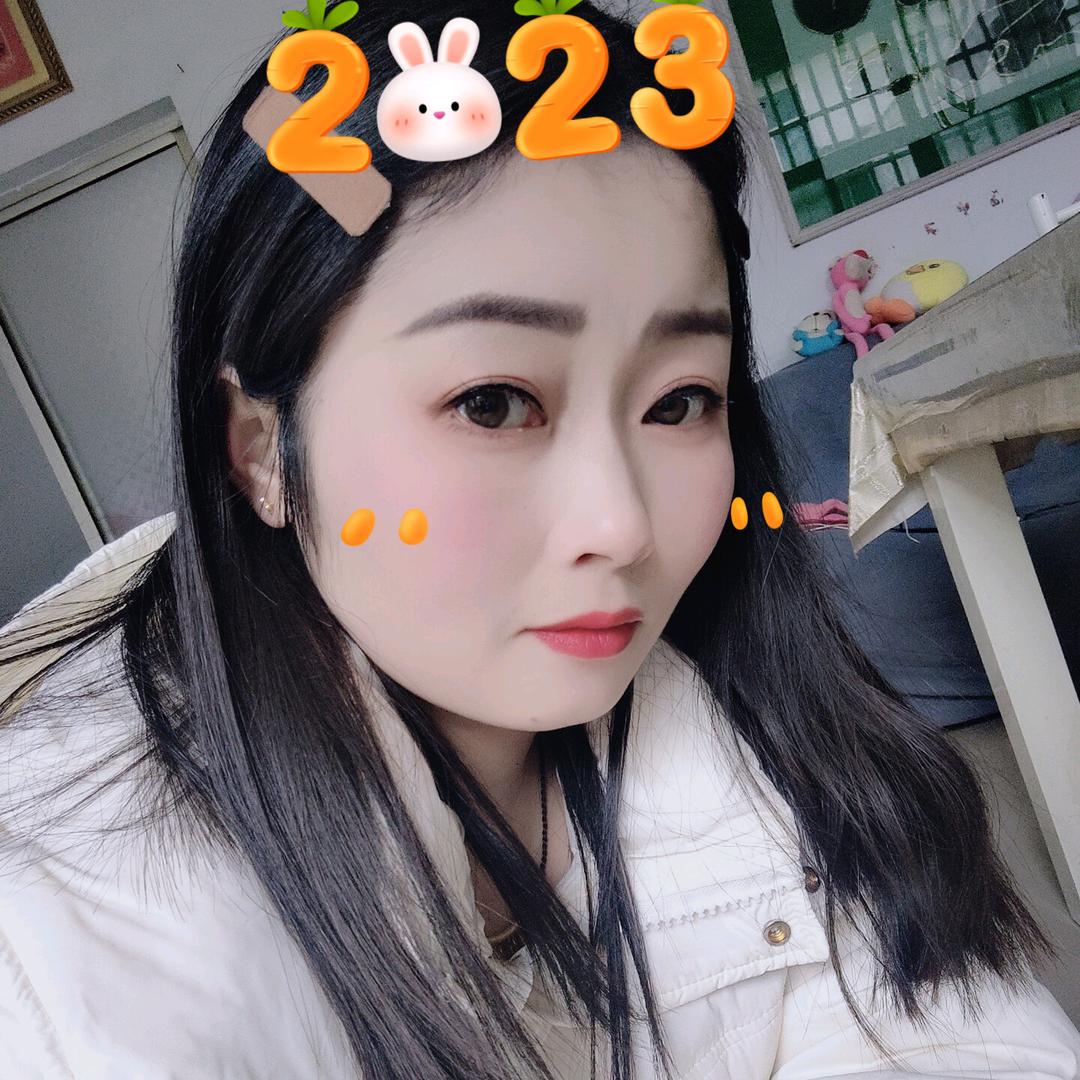 煙菋僾鉨（火辣短剧）