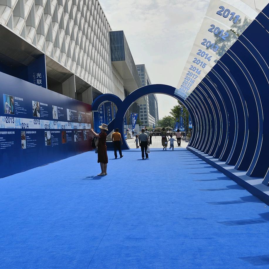 嘉信激光-激光姐