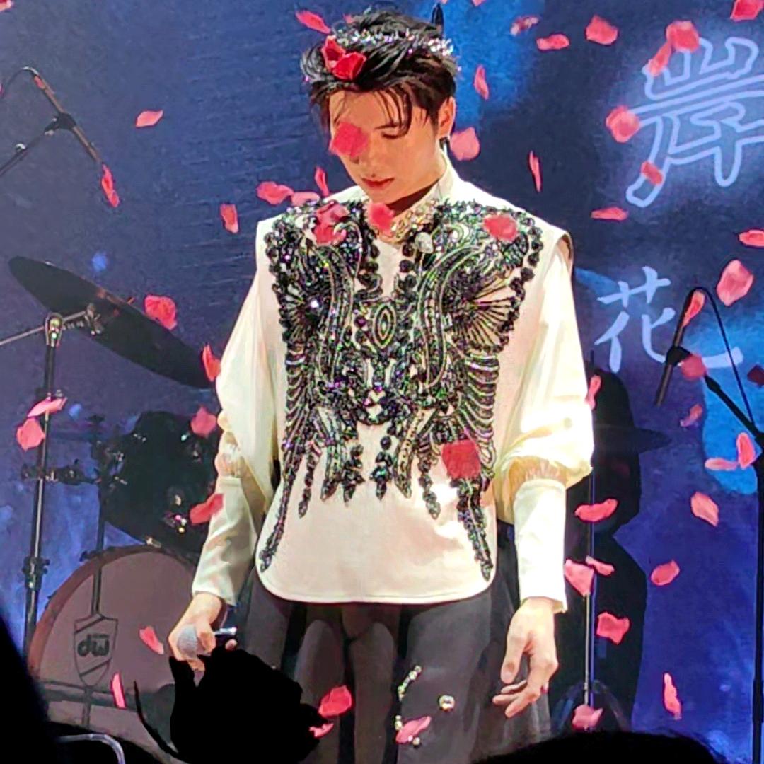 🍍小灿灿呐