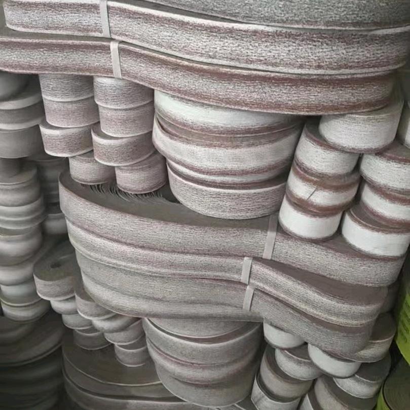 看破红尘，伤过痛过曾经也爱过