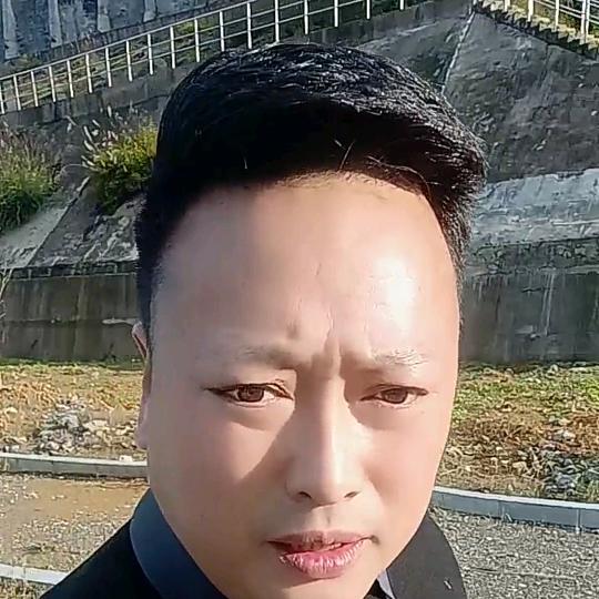 啊洪