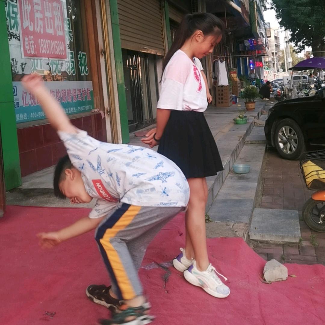 喜夏.