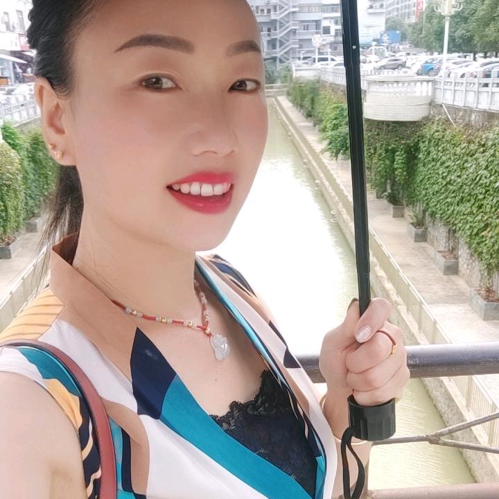 ～❤️微夏✺之恋ღ˘💞