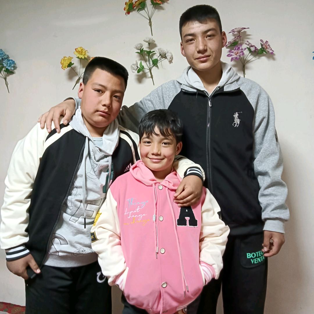 图荪托合提