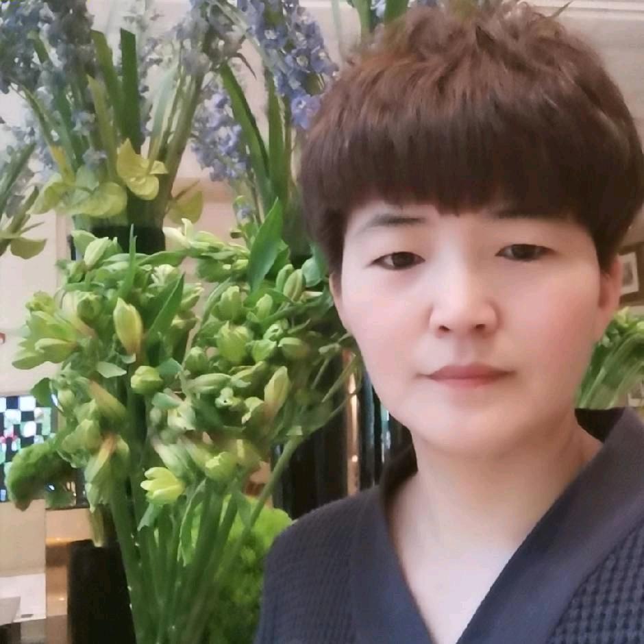 张乃榕