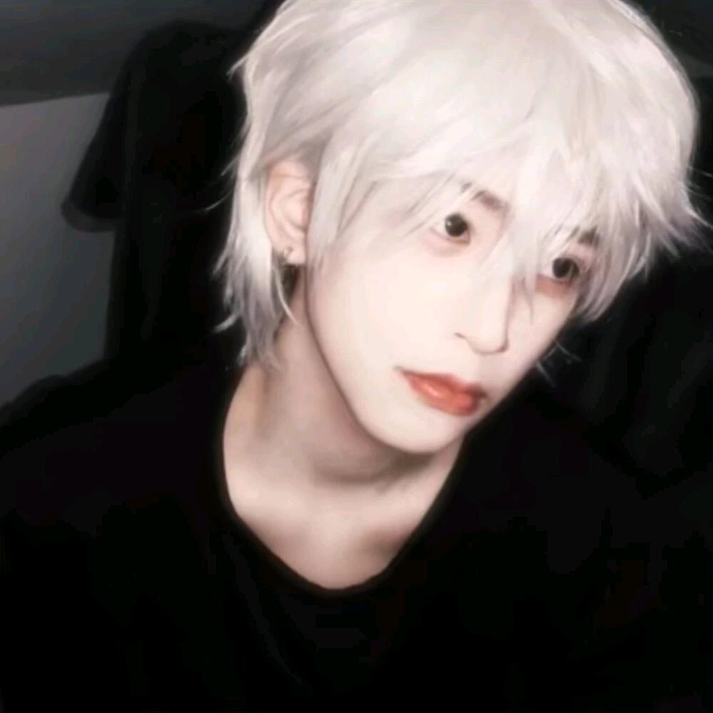 陈陌