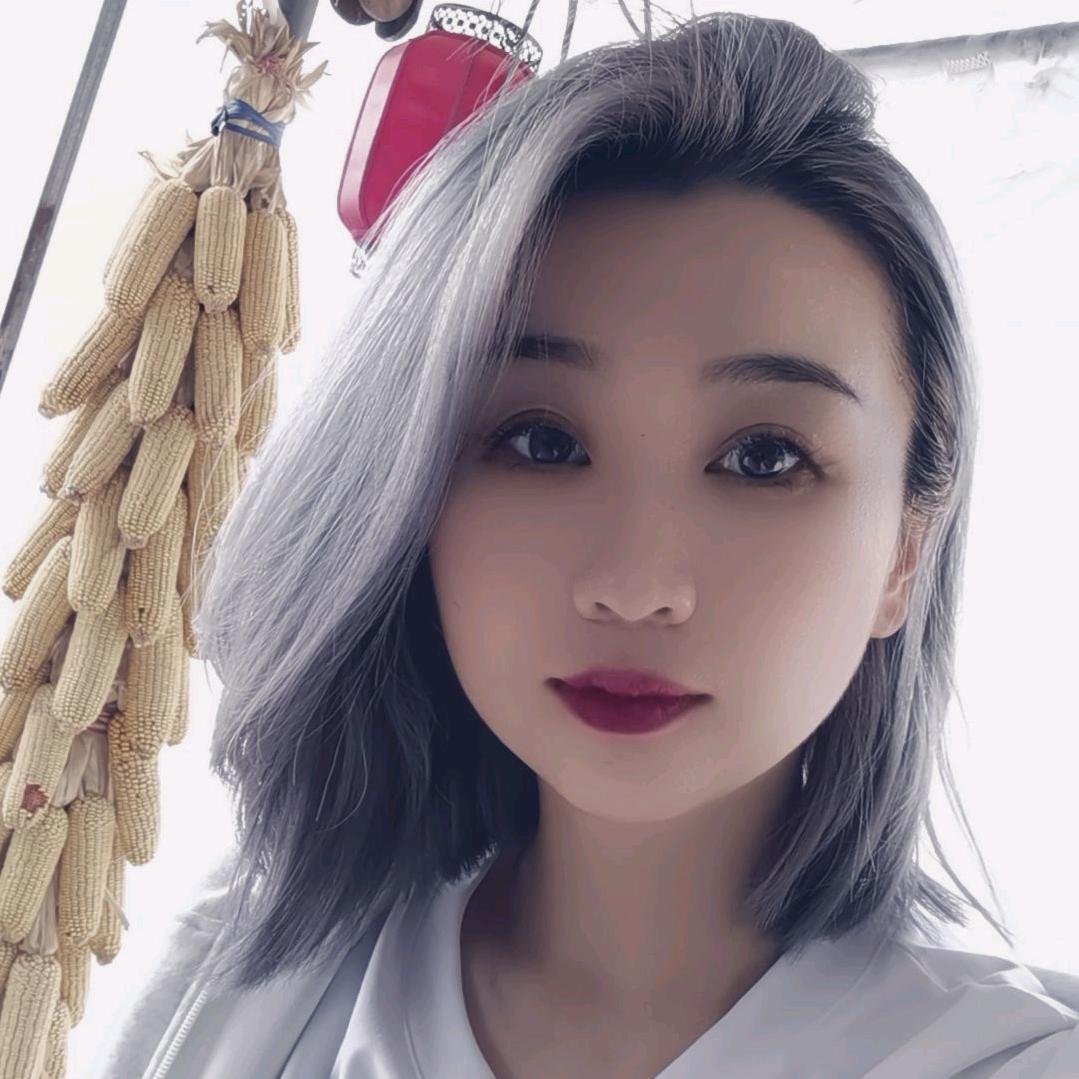 大婷子.
