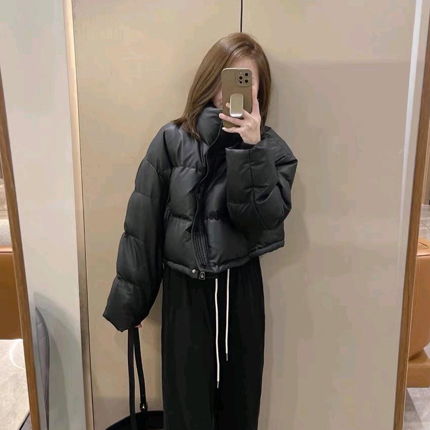 韩朵羽绒服工厂店