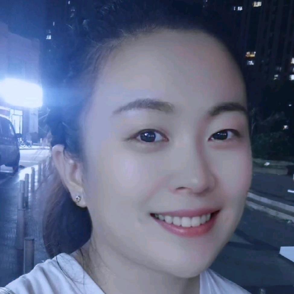 莫然💞