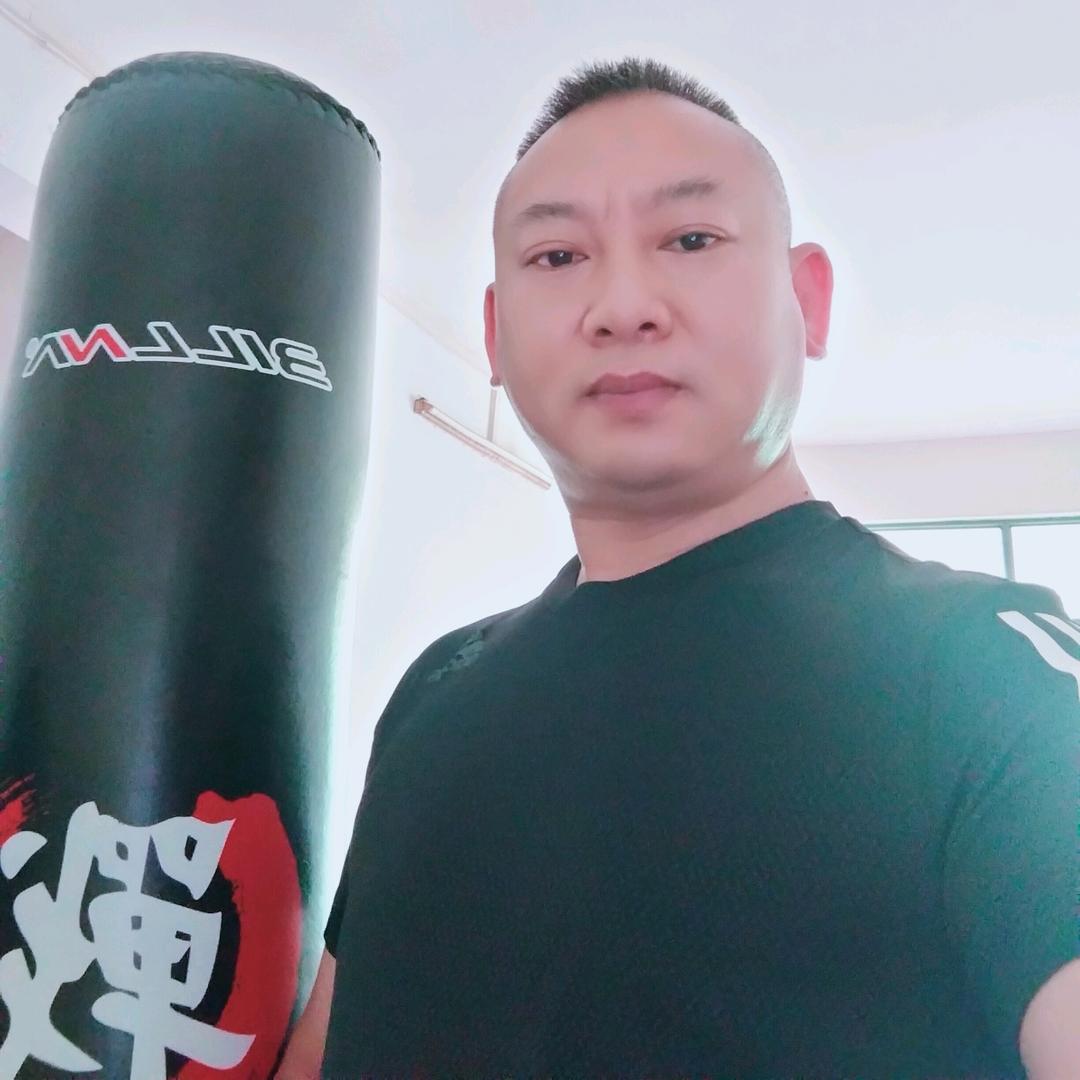 皇龍霸鑫