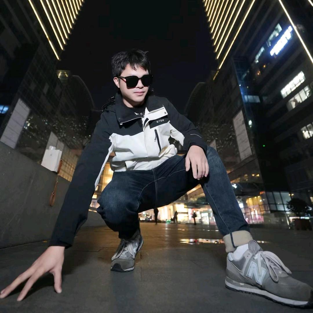 吃土豆长大的马铃薯○