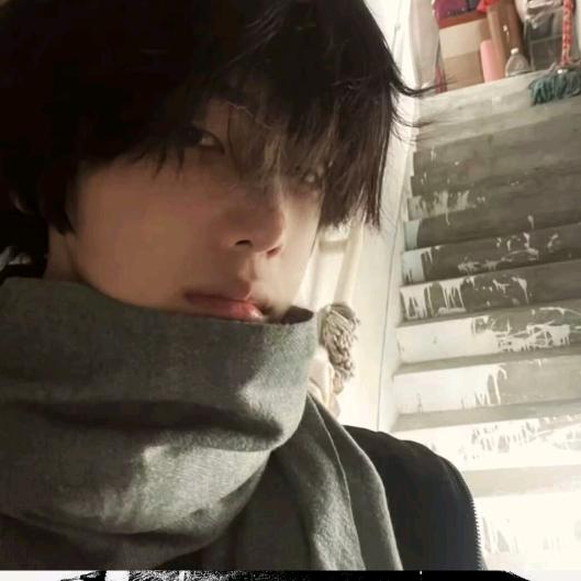 笑起来没有眼睛的杨格大王