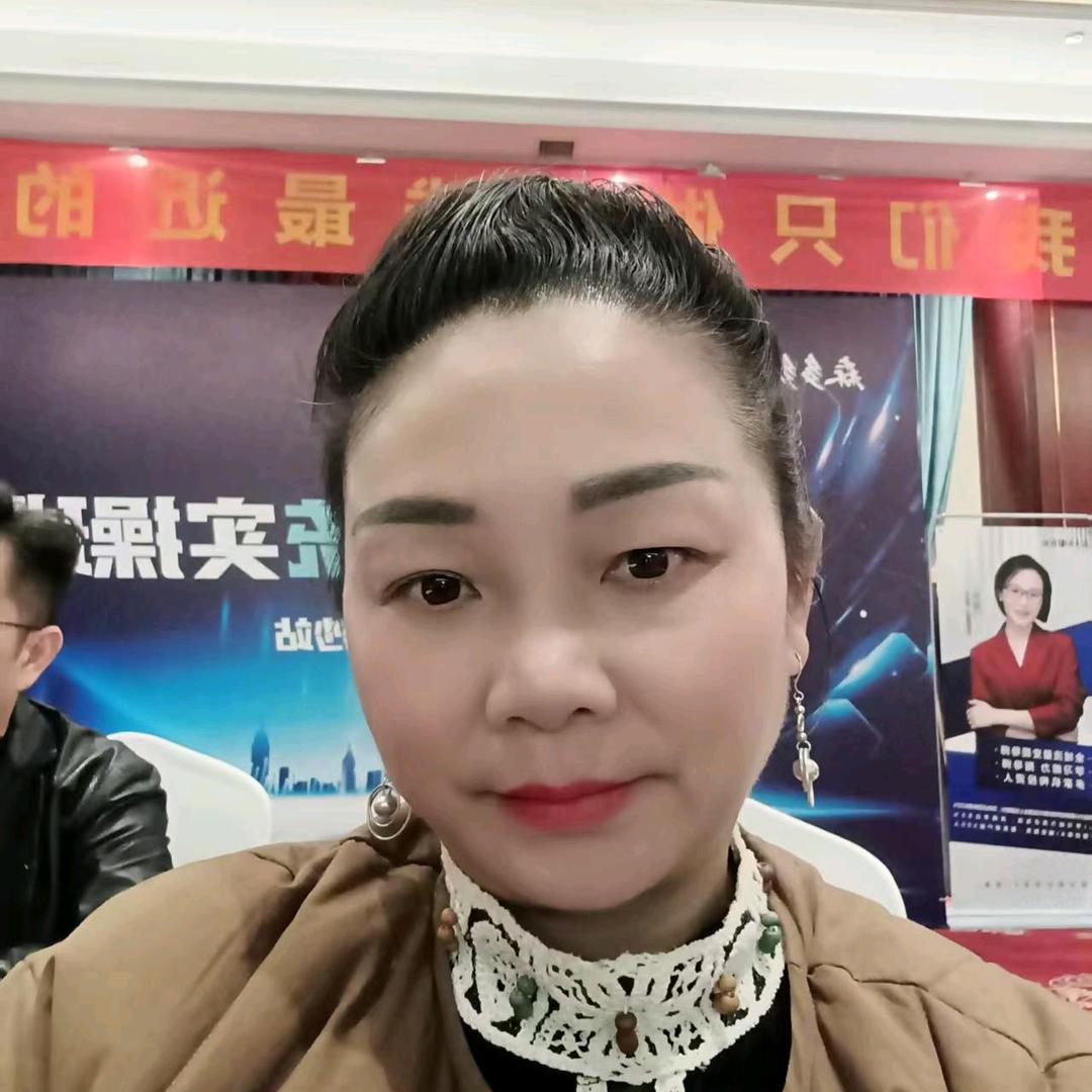 怀化市奥林之星幼儿园易园长