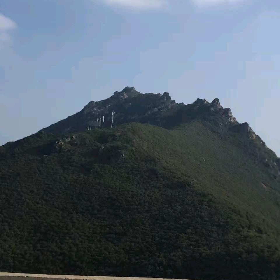 越过山丘