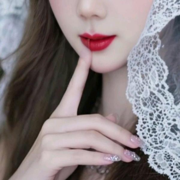 黑玫瑰🥀🌻