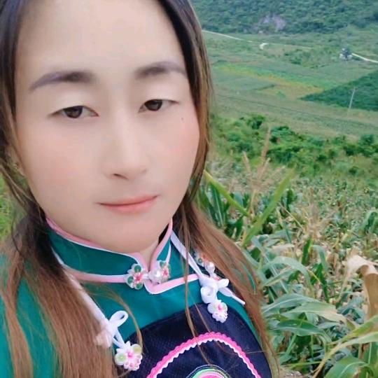 红缘