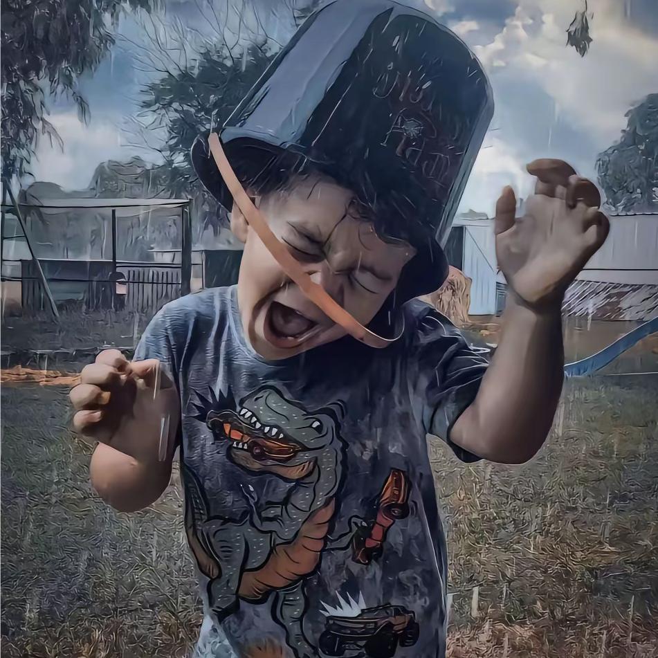 十  三