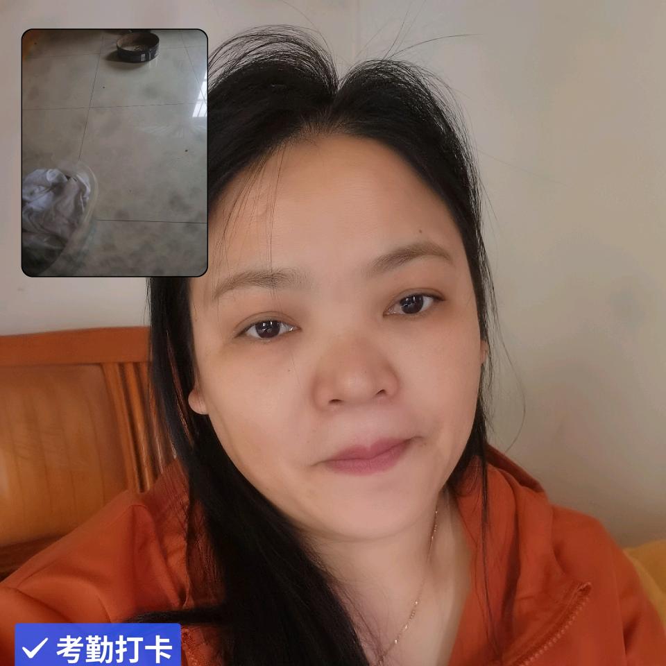 篮篮的天空，白白的云