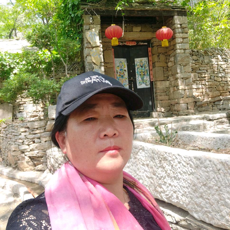 榴花姐小号（大号下午3:50开播）