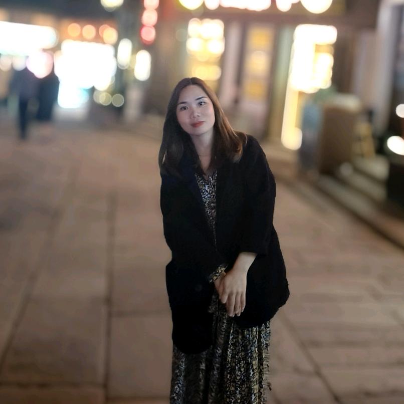 粤大修理厂【专业钣金喷漆】原来金手指