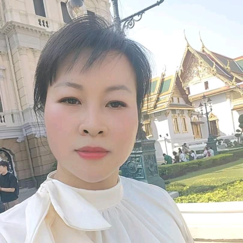 苗莲花专注美白祛斑，祛痘