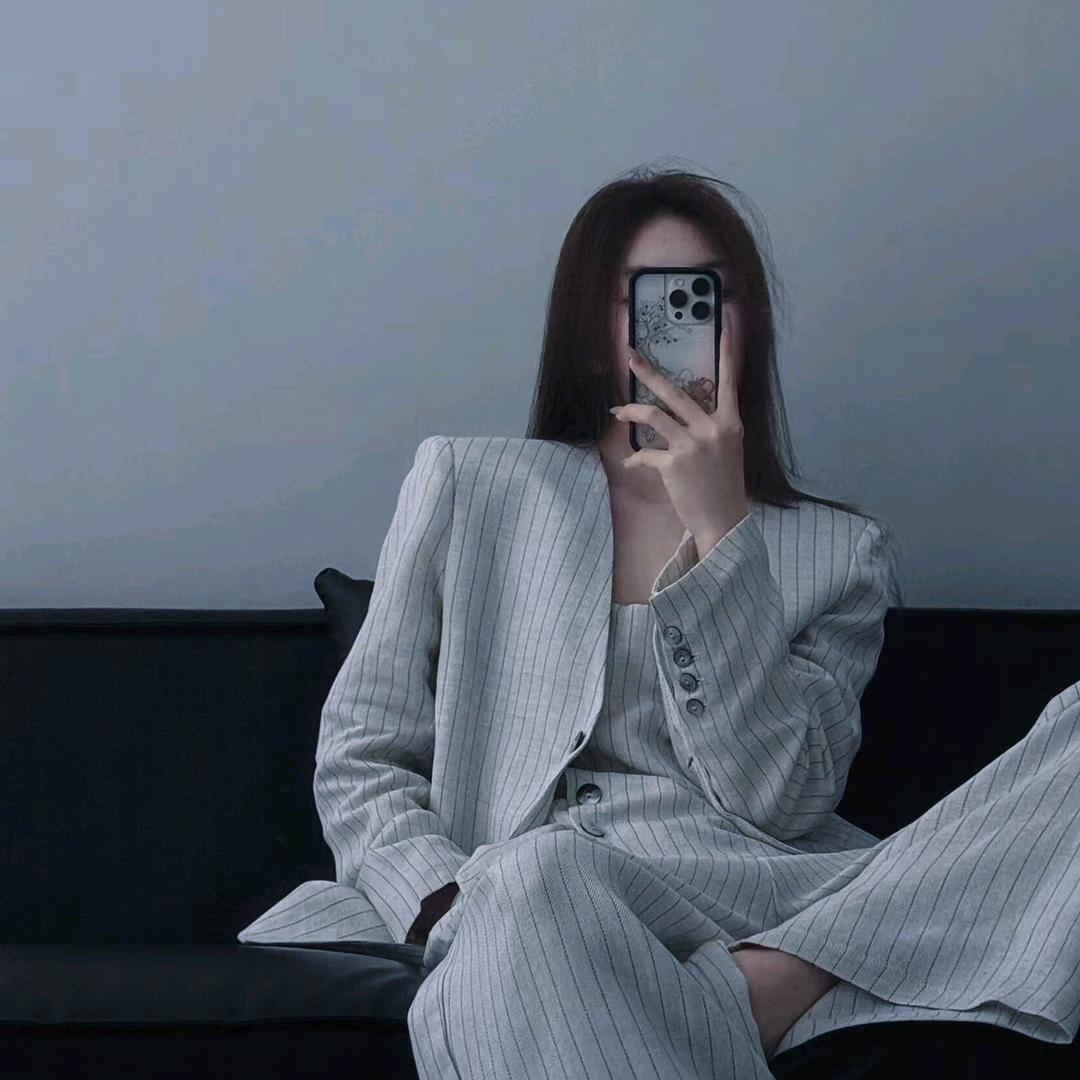ꪱꪷ ꪶꪮꪜꫀ ꪑꫀ