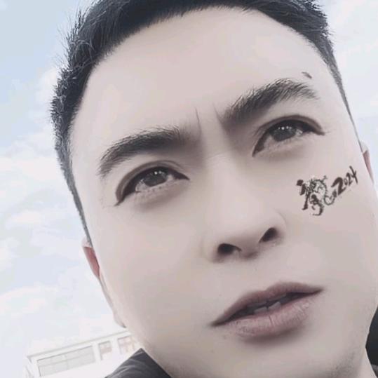 空巷挽清风