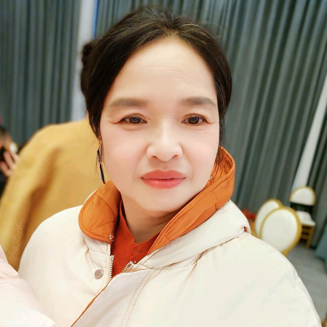 林秀在养生创业。