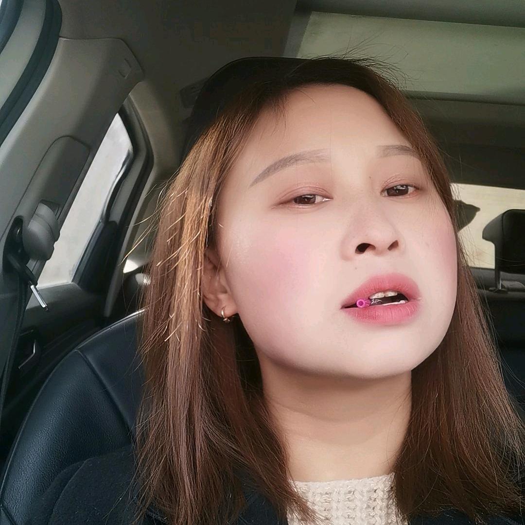 做美缝的鱼摆摆