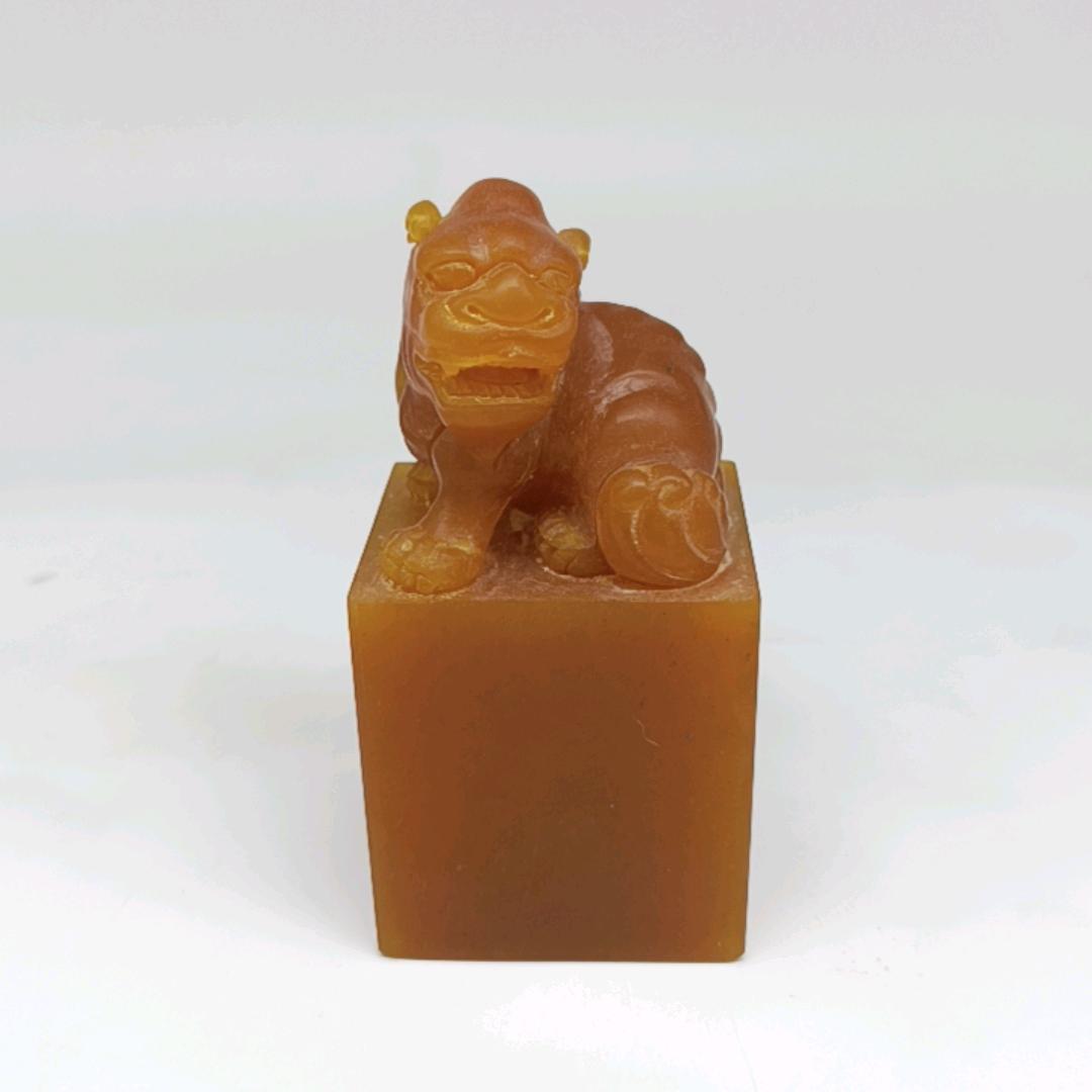 吉石迎福寿山石