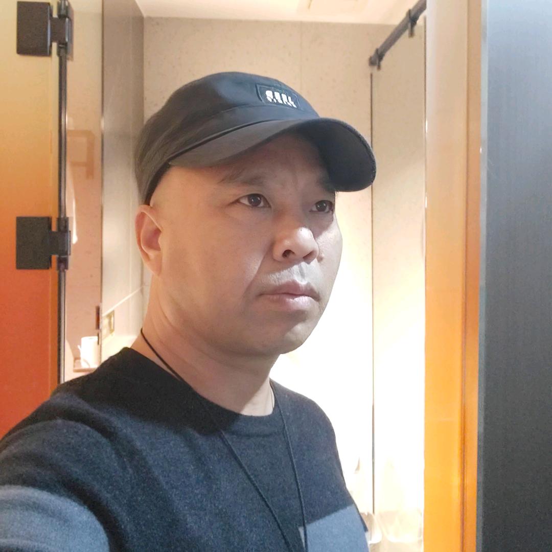 乡里男人🐀